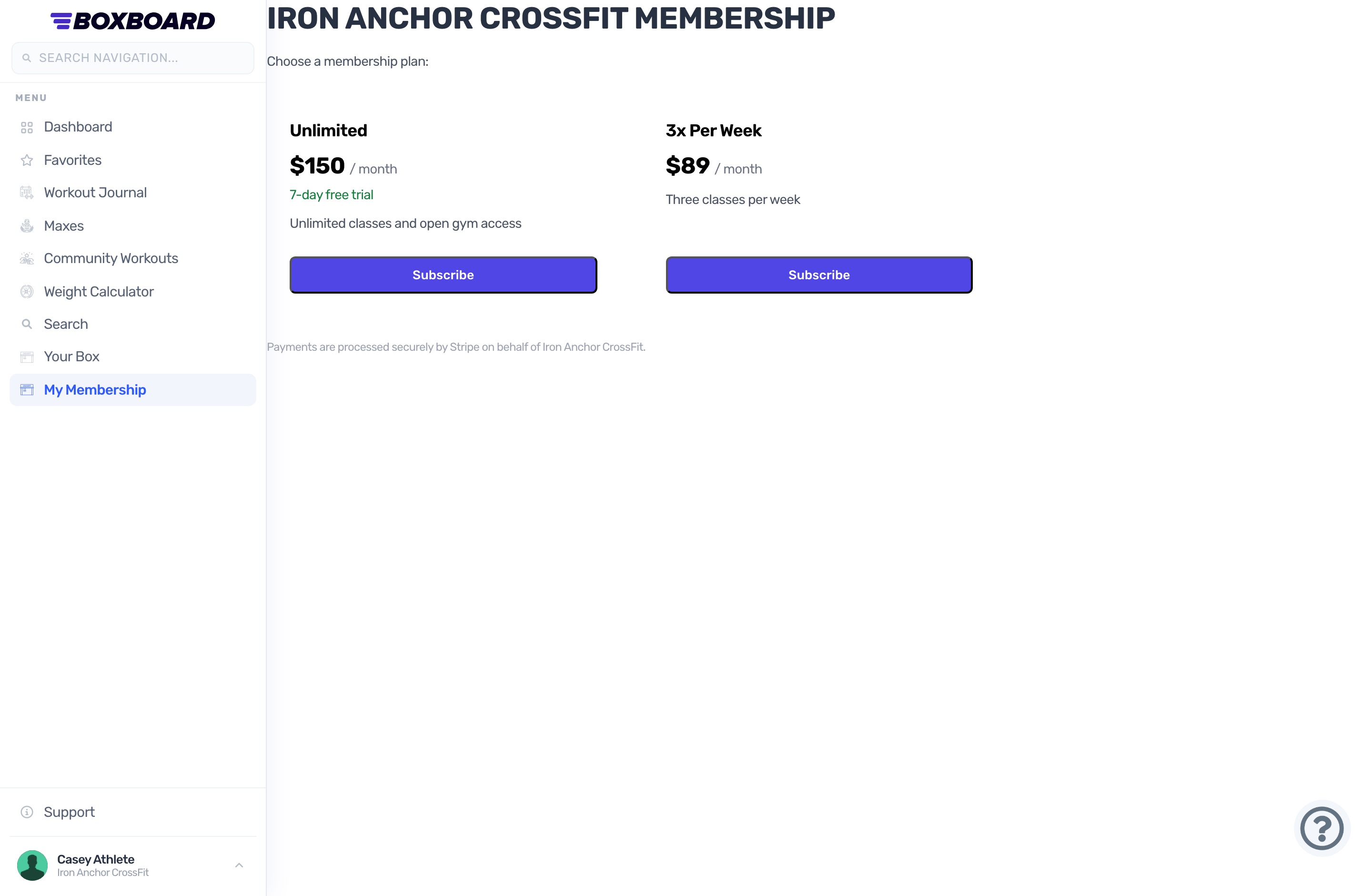 A gym member choosing a membership plan in BoxBoard